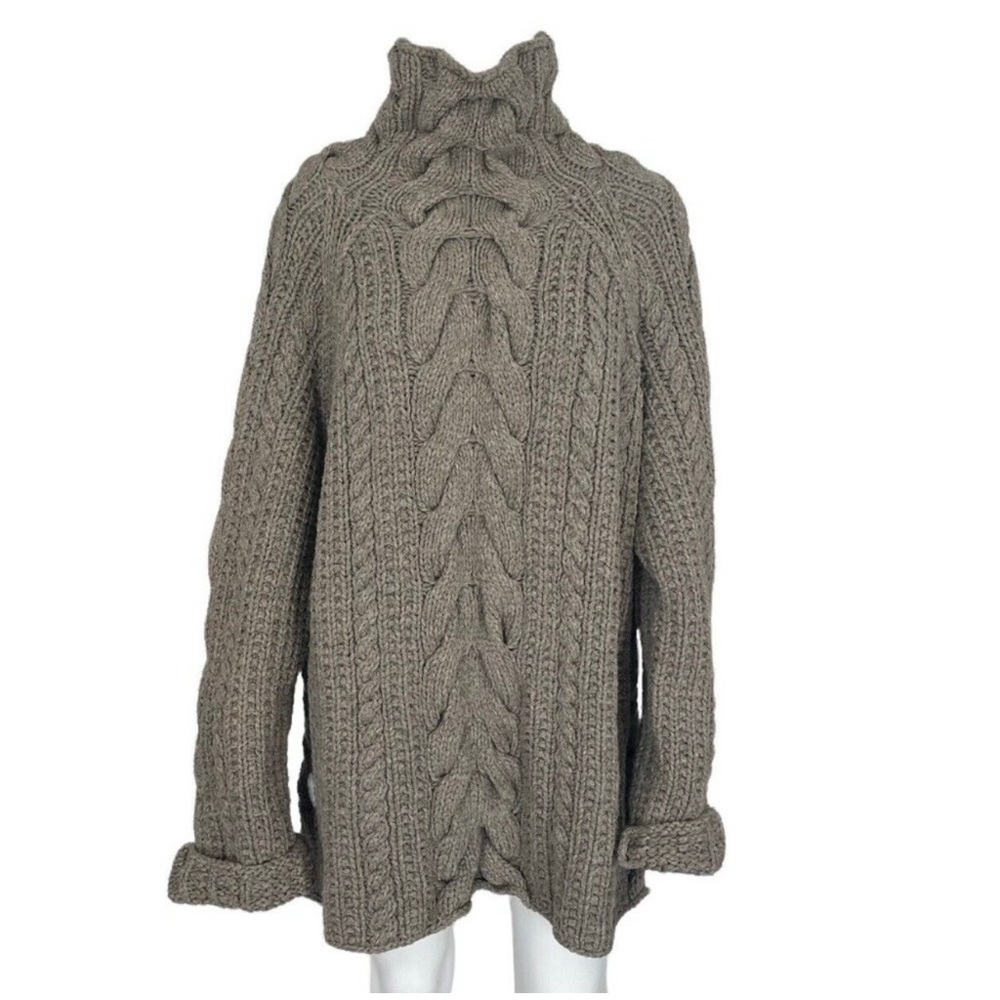NWT $1,468 Yohji Yamamoto Olive
Green Knit Wool Sweater…oversized fit!